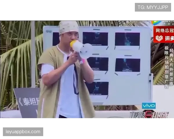 傅海峰随手一条外套就像精品店橱窗，刷到我怀疑人生